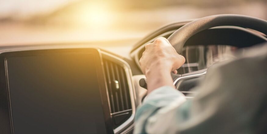 İlk kez trafiğe çıkan yeni sürücü için güvenli sürüş